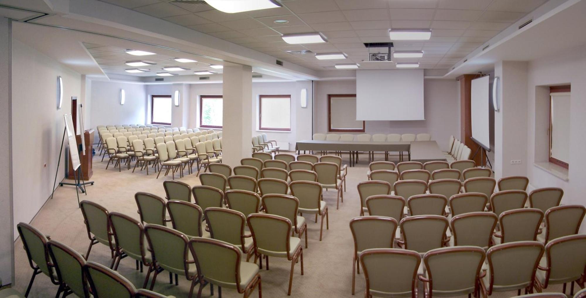 Hotel Belweder Ustroń Esterno foto The main conference room
