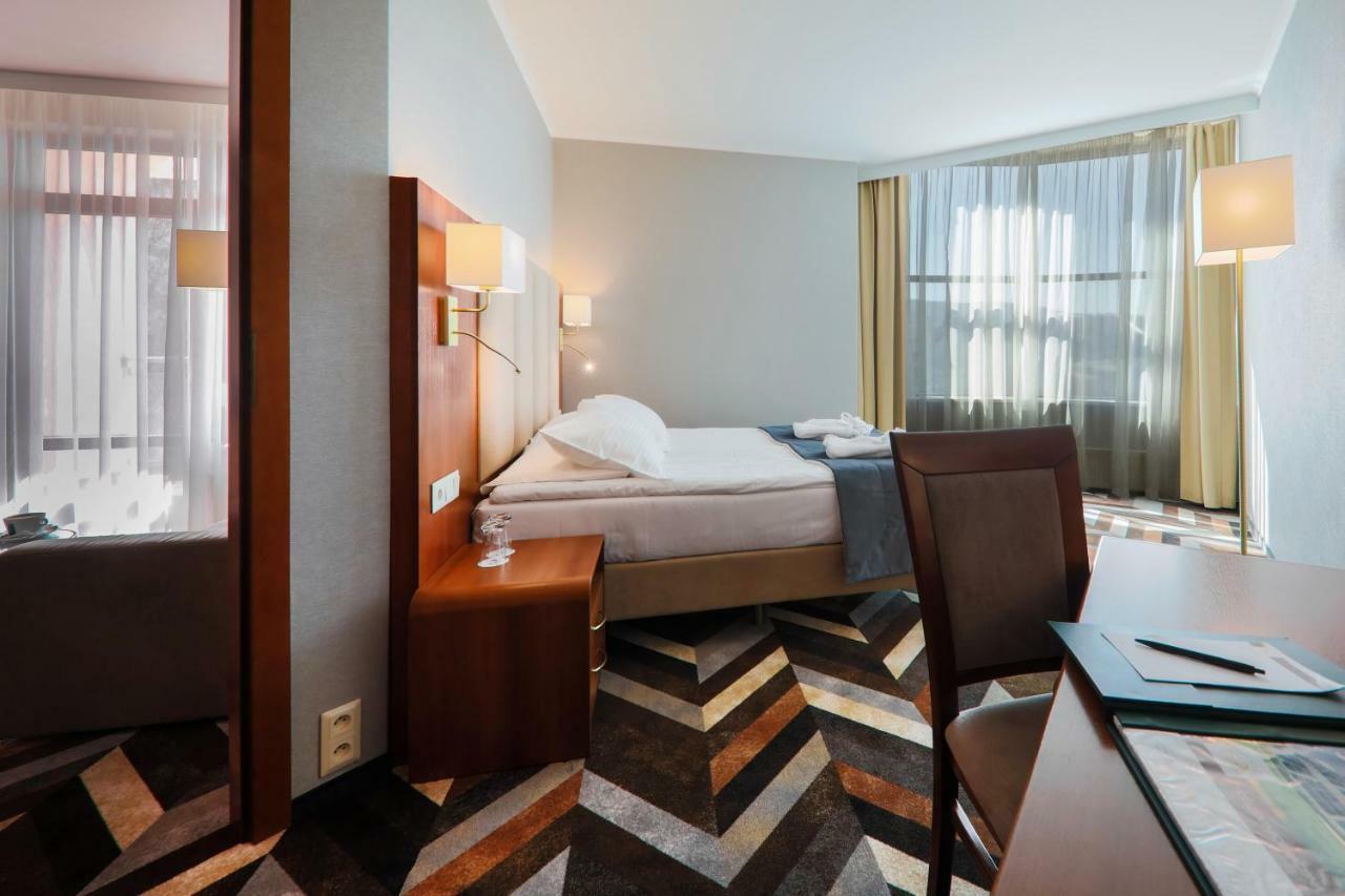 Hotel Belweder Ustroń Esterno foto